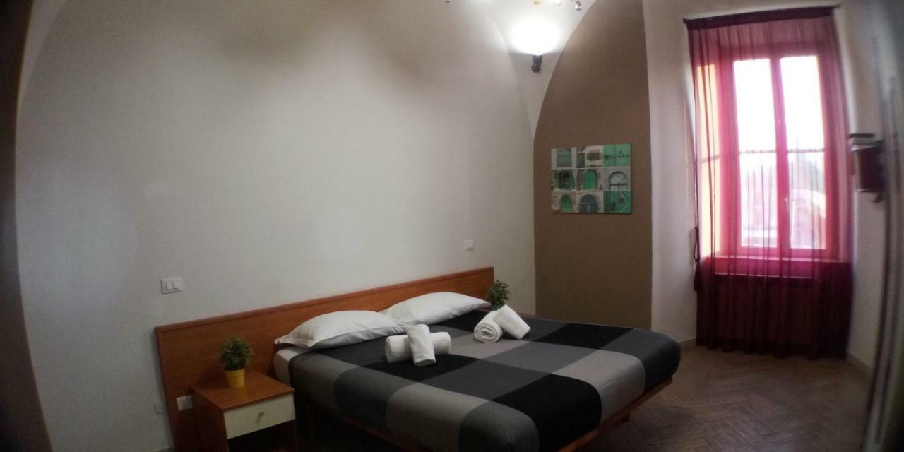 Le Scalette - Affittacamere Terracina Exteriör bild